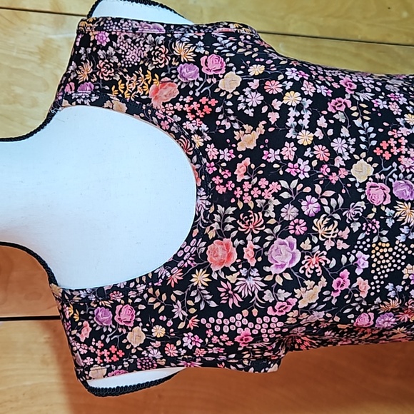 Peruvian Connection Chelsea Black Floral Jersey Tank Fit N Flare Dress Medium - Picture 2 of 10